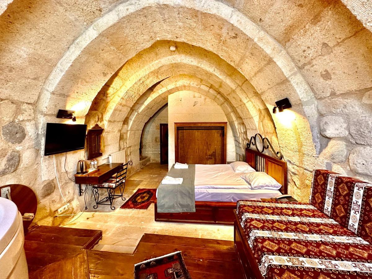 אורגופ Harkasos Cave Hotel מראה חיצוני תמונה