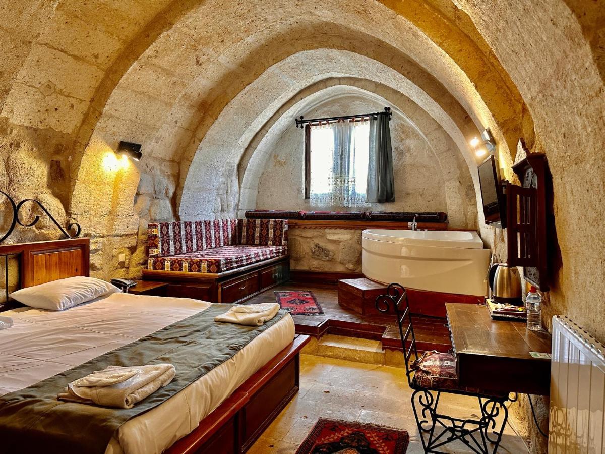 אורגופ Harkasos Cave Hotel מראה חיצוני תמונה