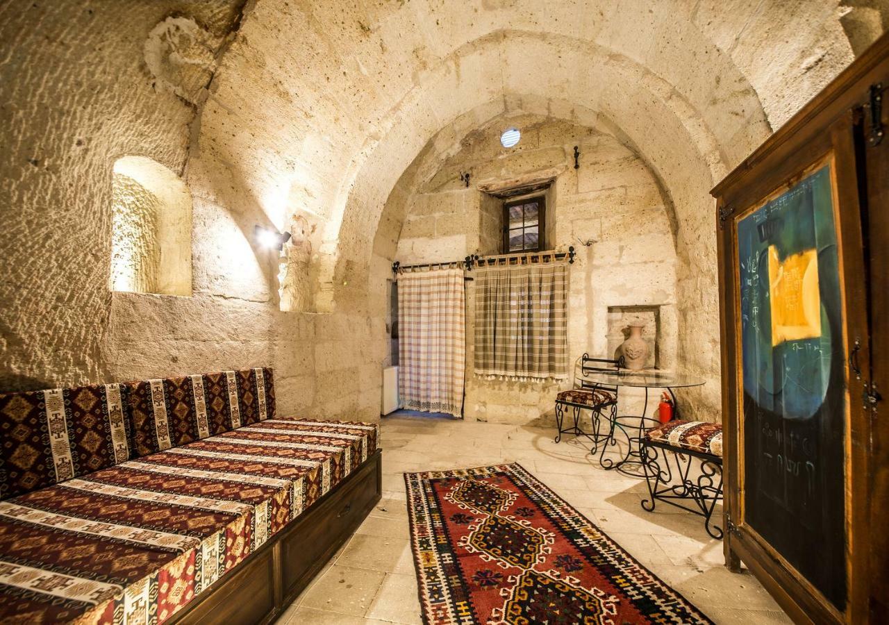 אורגופ Harkasos Cave Hotel מראה חיצוני תמונה